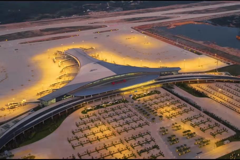英可瑞直流智慧照明系统点亮湛江机场
